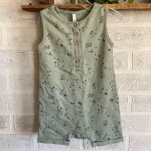 Rylee & Cru boys play suit 2-3Years